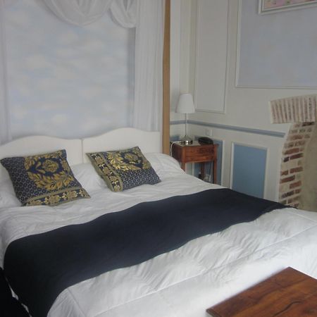 Hotel La Cognette Issoudun Esterno foto